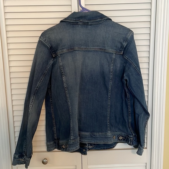 Stonewashed Levi’s jacket - Picture 5 of 5